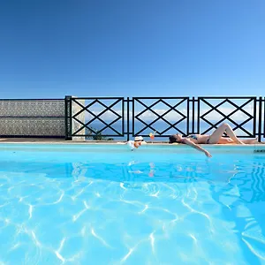 https://corral-de-payo-el-lagar.in-canary-islands.com